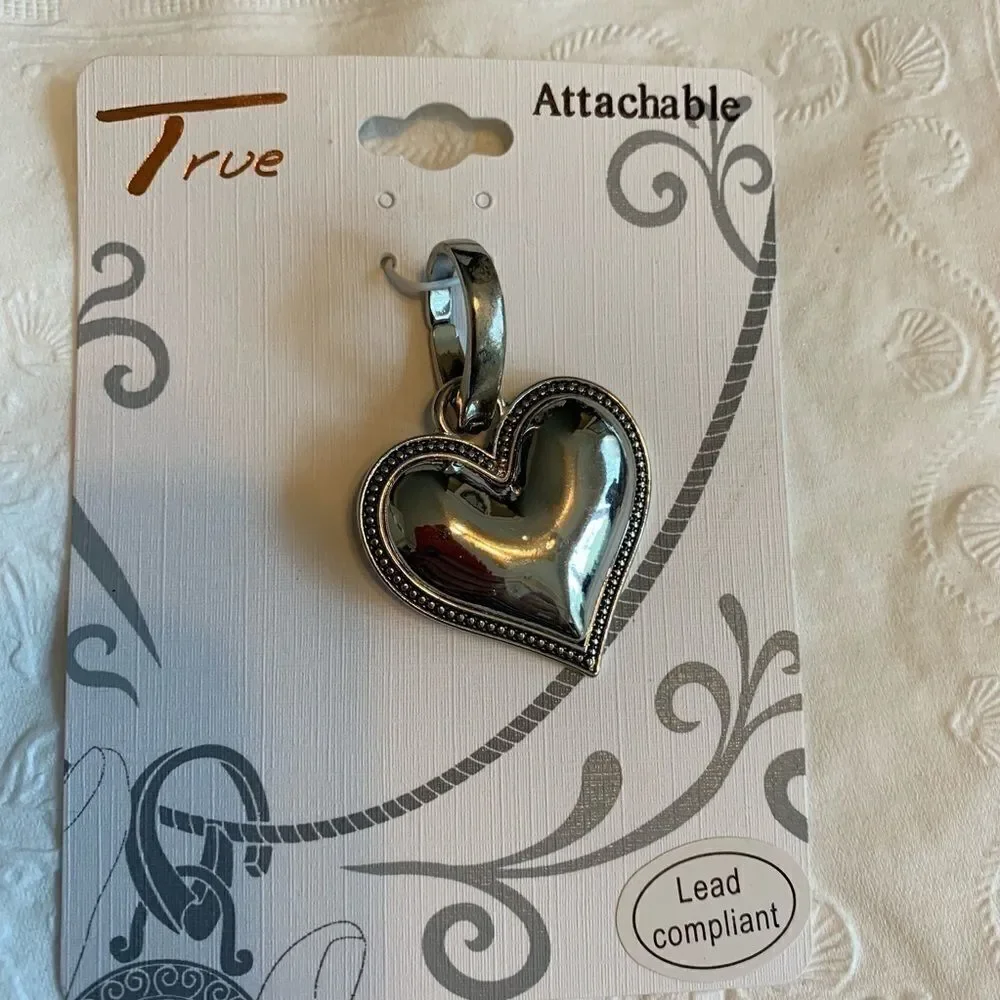 True Heart Attachable’s - Picture 2 of 4